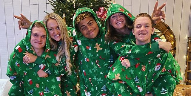 45 Best Family Christmas Pajamas 2021 - Matching Christmas Pajamas